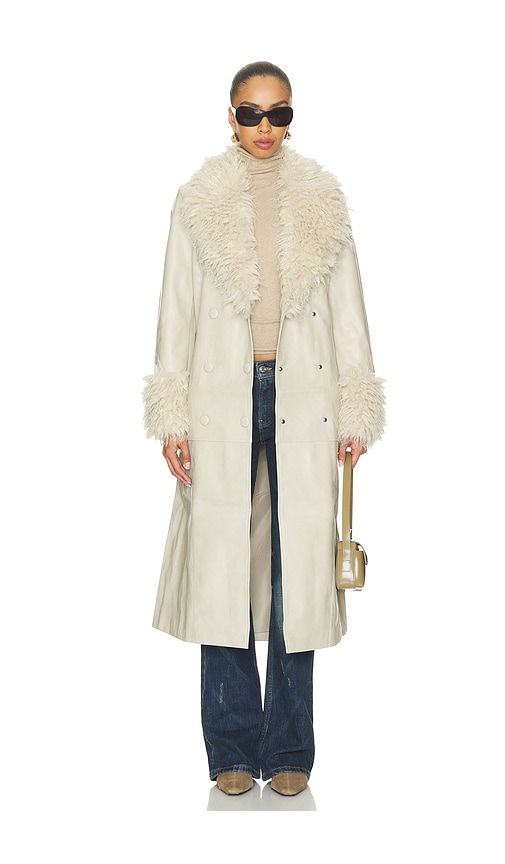 Poseyra Coat in . - size L (also in M, S, XL, XS) - Curaae by Elliatt - Modalova