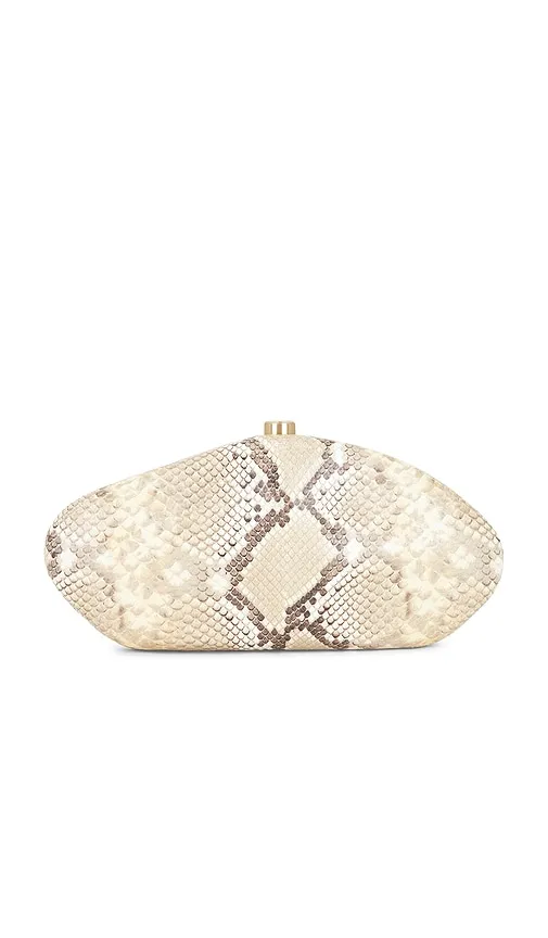 The Caldera Clutch in Cream - Cult Gaia - Modalova