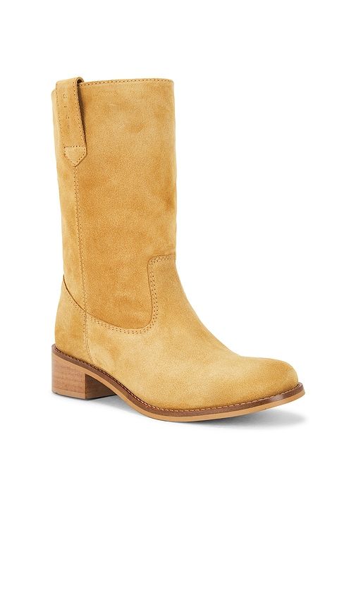 Julia Gaucho Boot in Tan. - size 36 (also in 39) - Dico Copenhagen - Modalova