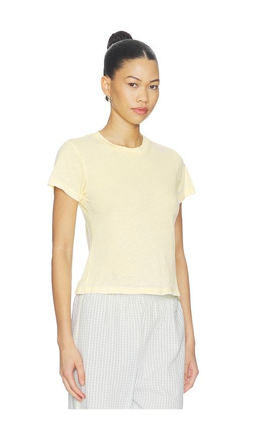 Solid Burnout Vintage Tee in Yellow. - size L (also in M, S, XL, XS) - DAYDREAMER - Modalova