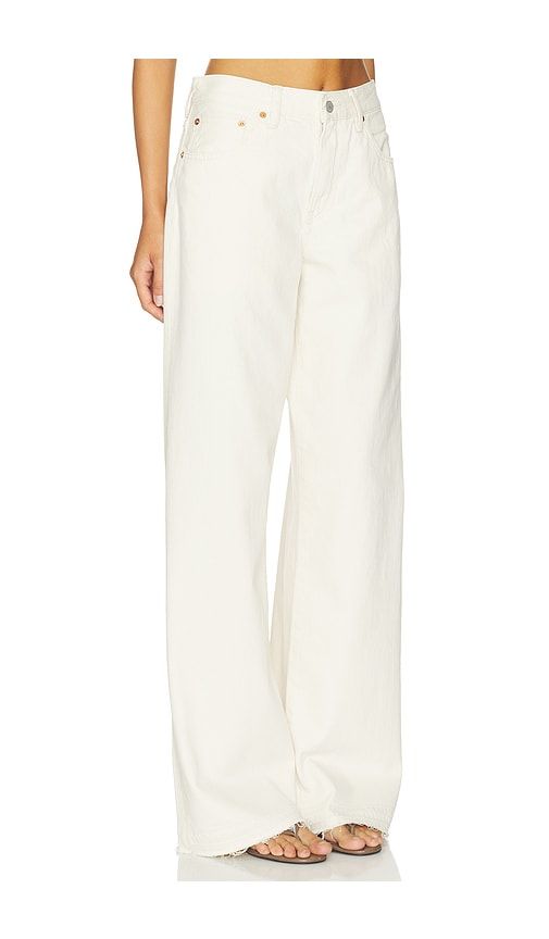 Teri Wide Leg Jean in Cream. - size 24 (also in 25, 26, 27, 28, 29, 30, 31) - Denimist - Modalova