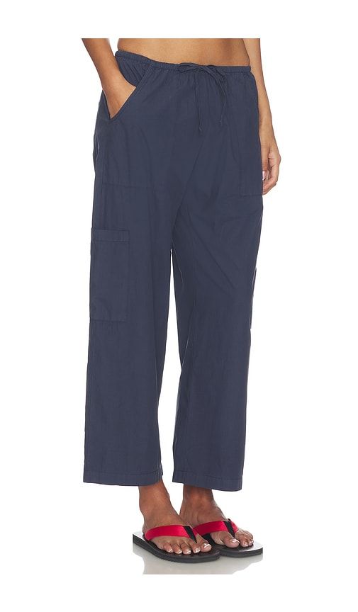 The Pop Drawstring Cargo Pant in Navy. - size L (also in M, S, XL, XS, XXS) - DONNI. - Modalova