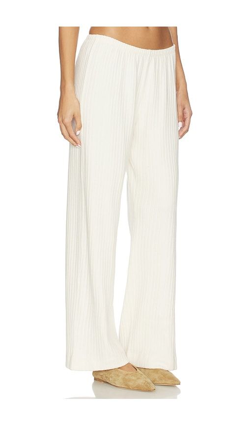 The Sweater Rib Simple Pant in Cream. - size L (also in M, S, XS) - DONNI. - Modalova