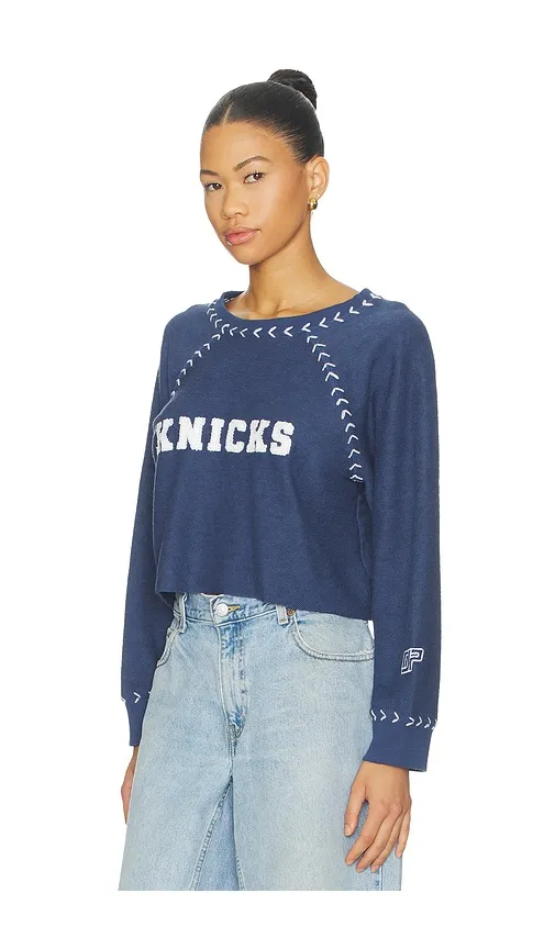 The Courtside Crop Sweatshirt in Navy. - size M (also in S) - DANNIJOPRO - Modalova