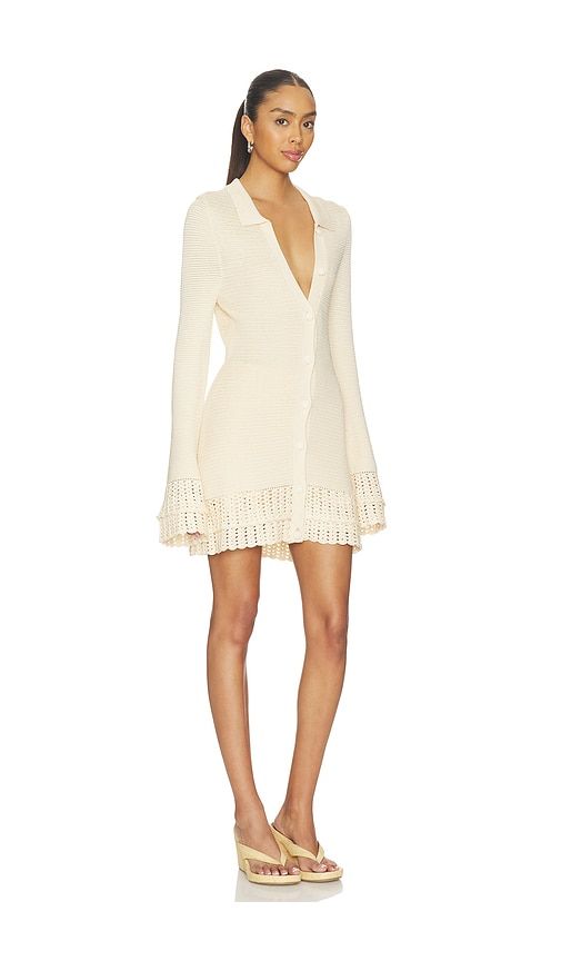 Wendy Tunic in Cream. - size L (also in M, S, XL, XS) - DEVON WINDSOR - Modalova