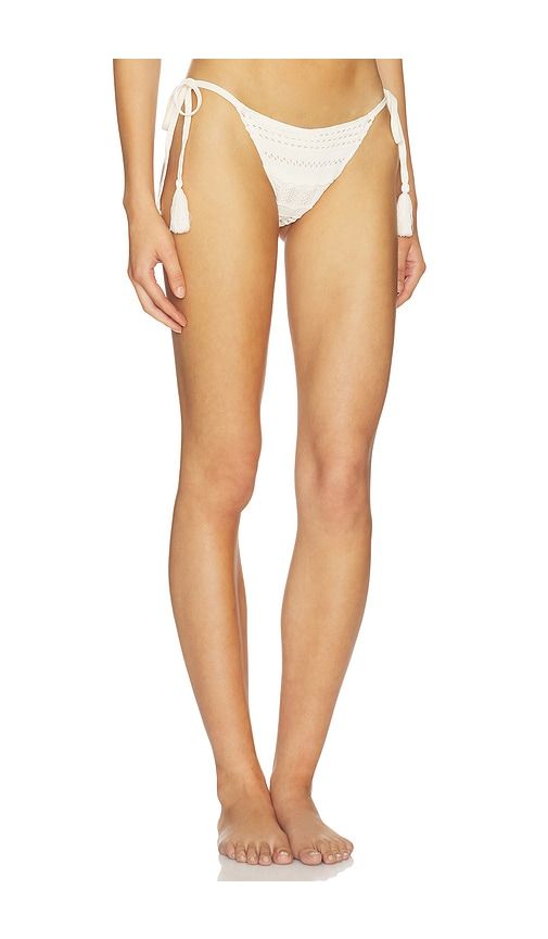 Vallie Bikini Bottom in Cream. - size L (also in M, S, XS) - DEVON WINDSOR - Modalova