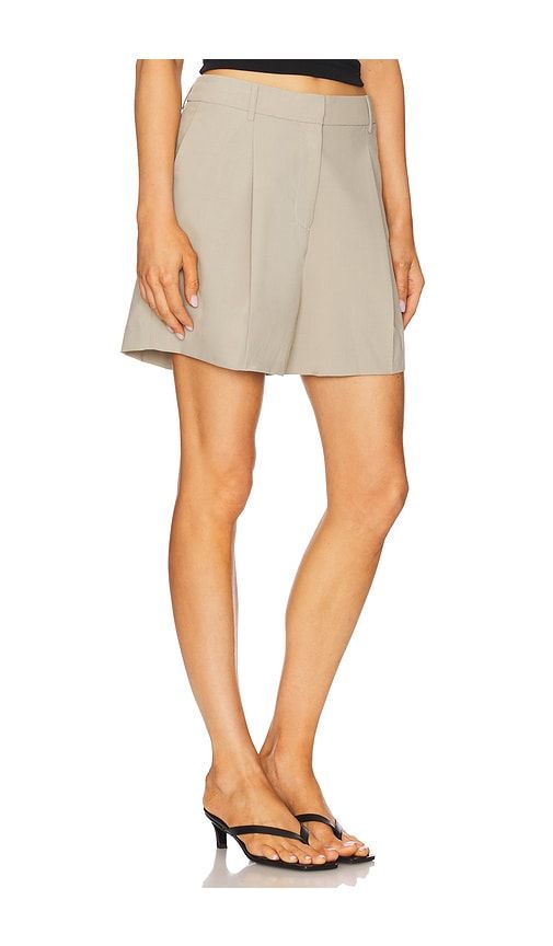 Siya Short in Khaki in Green. - size M (also in S, XL) - EAVES - Modalova