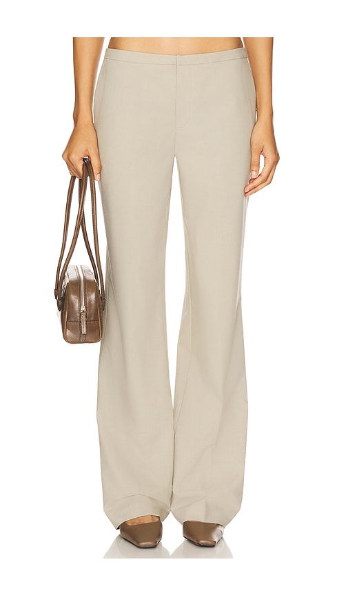 Colby Low Rise Trouser in Beige. - size L (also in M, S, XL, XS, XXS) - EAVES - Modalova