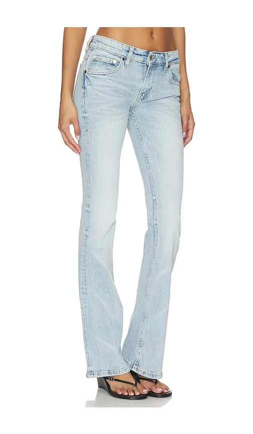 Maria Slim Bootcut Jeans in Blue. - size 26 (also in 29, 30) - EB Denim - Modalova