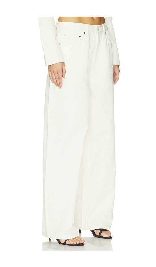Brea Relaxed Baggy Jeans in White. - size 23 (also in 24, 25) - EB Denim - Modalova