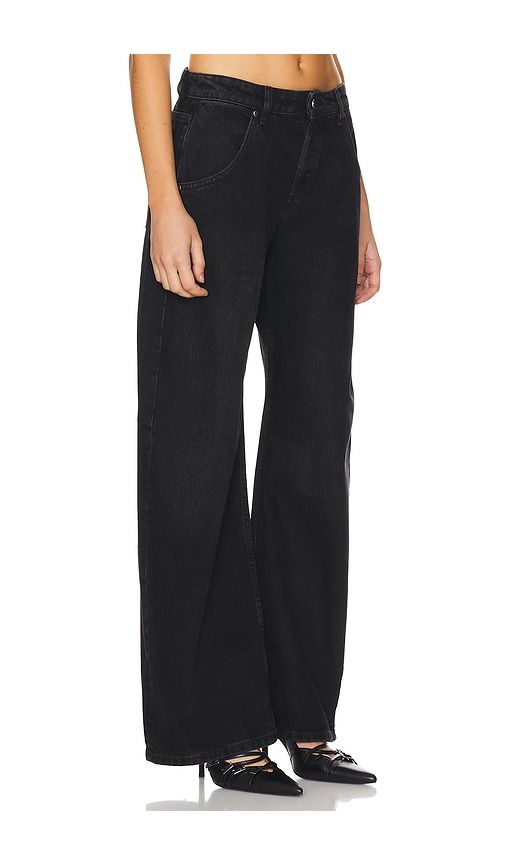 Enzo Mid Rise Barrel Jeans in Black. - size 23 (also in 30) - EB Denim - Modalova