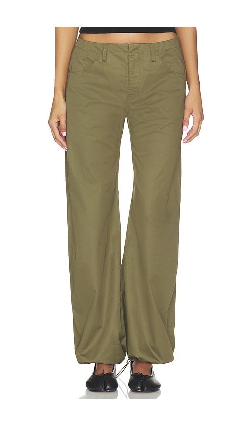 Isla Cinch Pant in Olive. - size M (also in S, XS) - EB Denim - Modalova