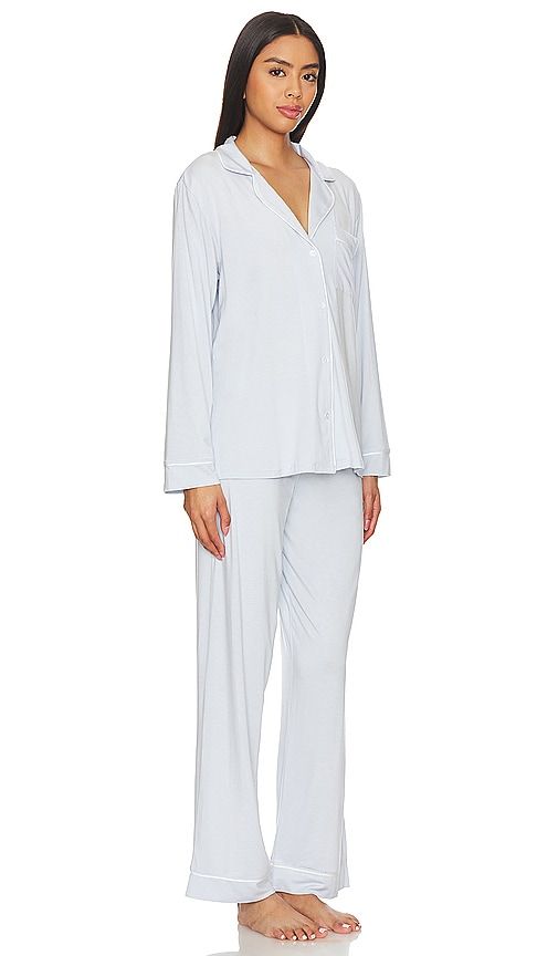 Gisele Long PJ Set in Baby Blue. - size M (also in L, S, XL, XS) - eberjey - Modalova