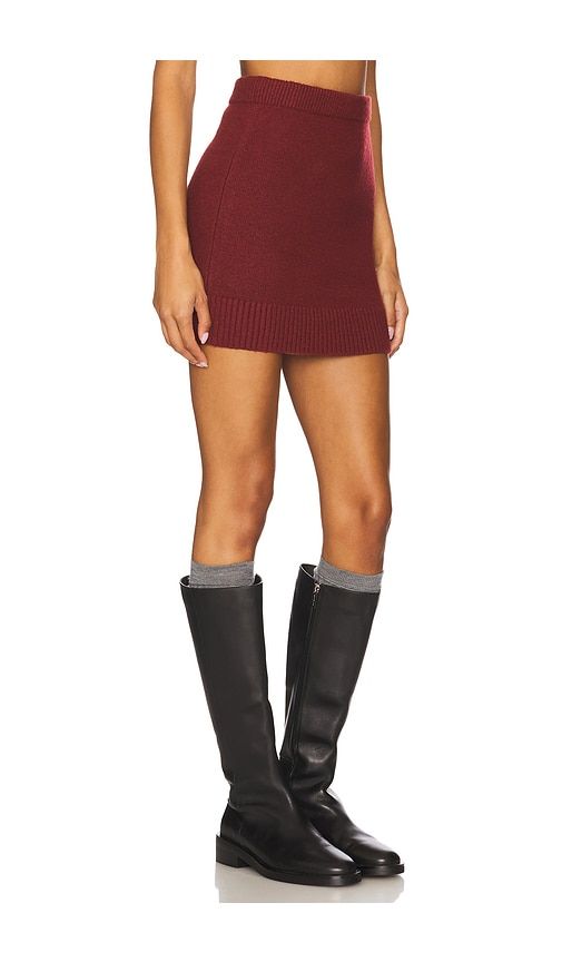 Elodie Sana Sweater Mini Skirt in Red. - size L (also in M, S) - Elodie the Label - Modalova
