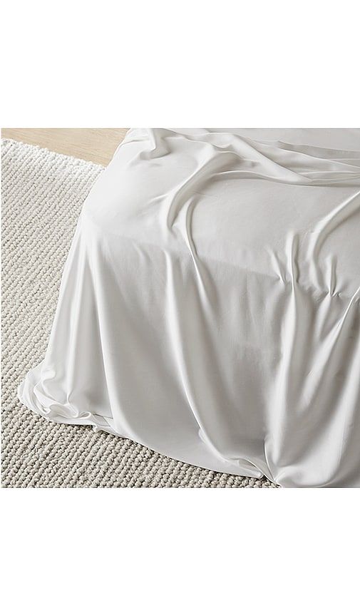 King Signature Sateen Sheet Set in White - Ettitude - Modalova