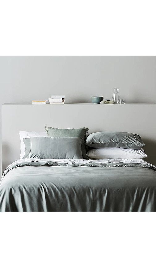 Standard Signature Sateen Pillowcase Set in - Ettitude - Modalova