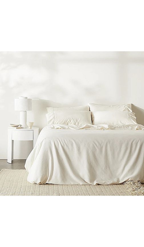 Linen+ Duvet Cover in White - Ettitude - Modalova