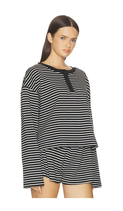 Nixie Top in Black & White. - size L (also in M, S, XS) - ELCE - Modalova