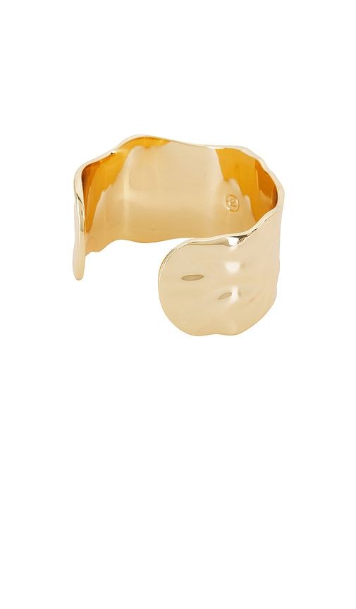 Thick Sculpted Cuff in Metallic - Ettika - Modalova