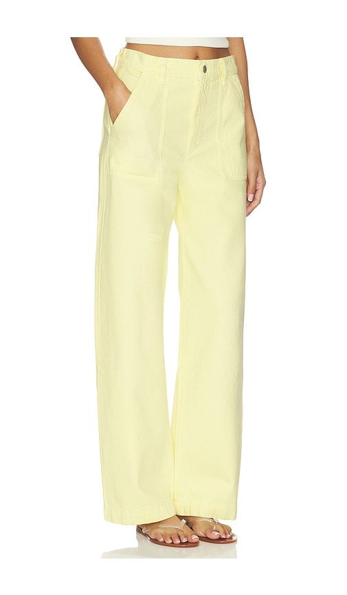 The Bow Cargo Jean in . - size 24 (also in 26, 29, 30, 32) - FRAME - Modalova