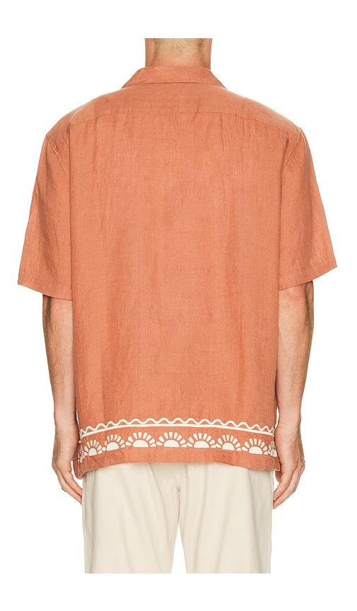 Short Sleeve Embroidered Shirt in Brown. - size L (also in M, XL/1X) - Faherty - Modalova