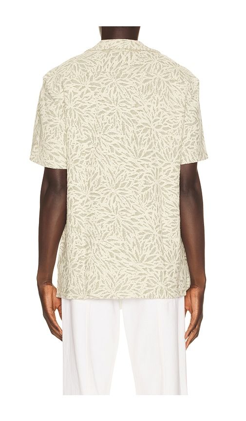 Short Sleeve Oasis Camp Shirt in Green. - size L (also in M, S, XL/1X) - Faherty - Modalova