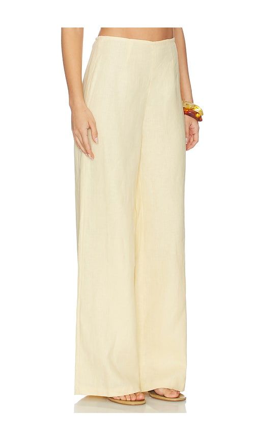 Syna Pant in Yellow. - size L (also in M, S, XL, XS) - FAITHFULL - Modalova