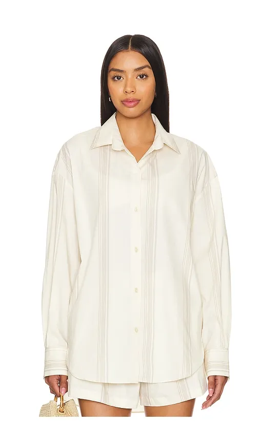 En Vau Oversized Shirt in Cream. - size S (also in XS) - FAITHFULL - Modalova