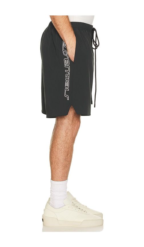 Classic Short in Black. - size L (also in S) - Fear of God ESSENTIALS - Modalova