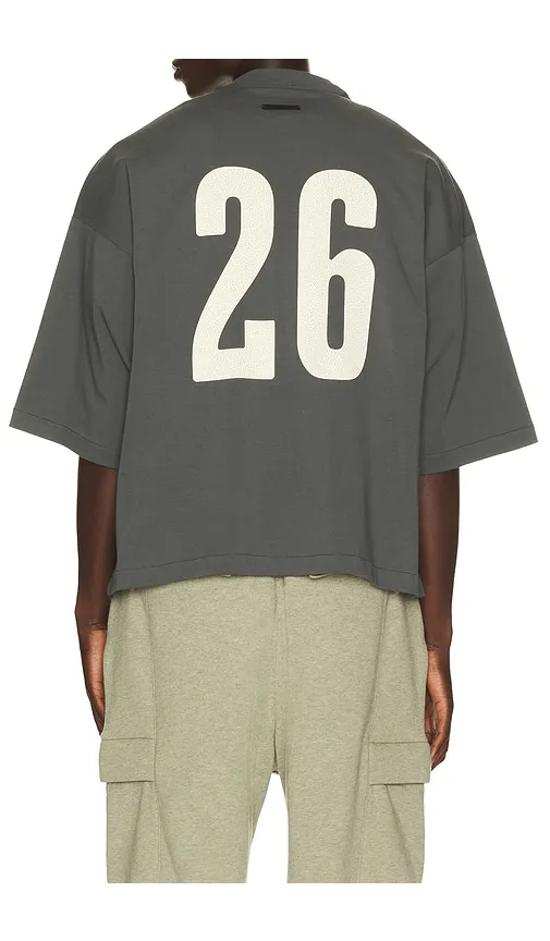 Merch Tee in Black. - size L (also in M) - Fear of God ESSENTIALS - Modalova