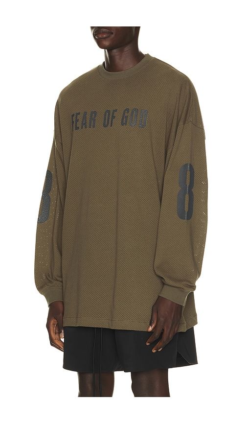 Merch Long Sleeve Tee in Green. - size L (also in M, XL/1X) - Fear of God ESSENTIALS - Modalova