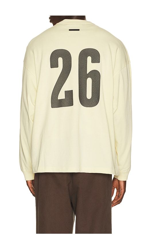Merch Long Sleeve Tee in White. - size L (also in M, S, XL/1X, XXL/2X) - Fear of God ESSENTIALS - Modalova