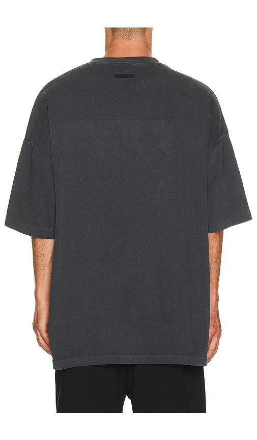 Training 90's Short Sleeve Tee in Black. - size L (also in M) - Fear of God ESSENTIALS - Modalova