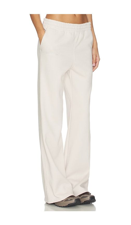 The Collegiate Wide Leg in Neutral. - size M (also in S) - Favorite Daughter - Modalova