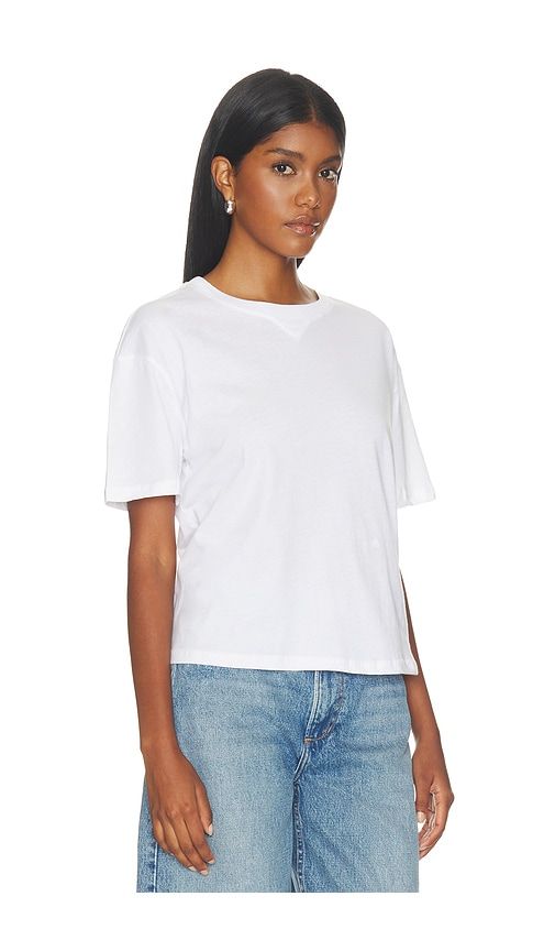 The Everyday Short Sleeve Tee in . - size M (also in S, XL, XS) - Favorite Daughter - Modalova