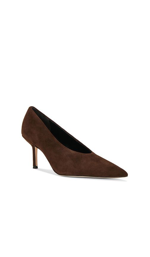 Zoe Pump in Chocolate. - size 10 (also in 7, 7.5, 8.5, 9) - Favorite Daughter - Modalova