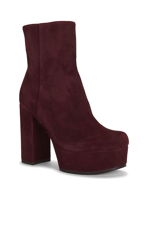 Rae Platform Boot in Burgundy. - size 10 (also in 6, 6.5, 7, 7.5, 8, 8.5, 9, 9.5) - Favorite Daughter - Modalova