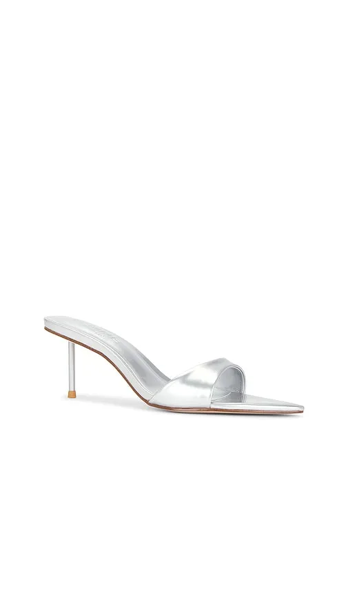 Marseille Slipper in Metallic Silver. - size 10 (also in 5, 5.5, 6, 6.5, 7, 7.5, 8, 9) - FEMME LA - Modalova