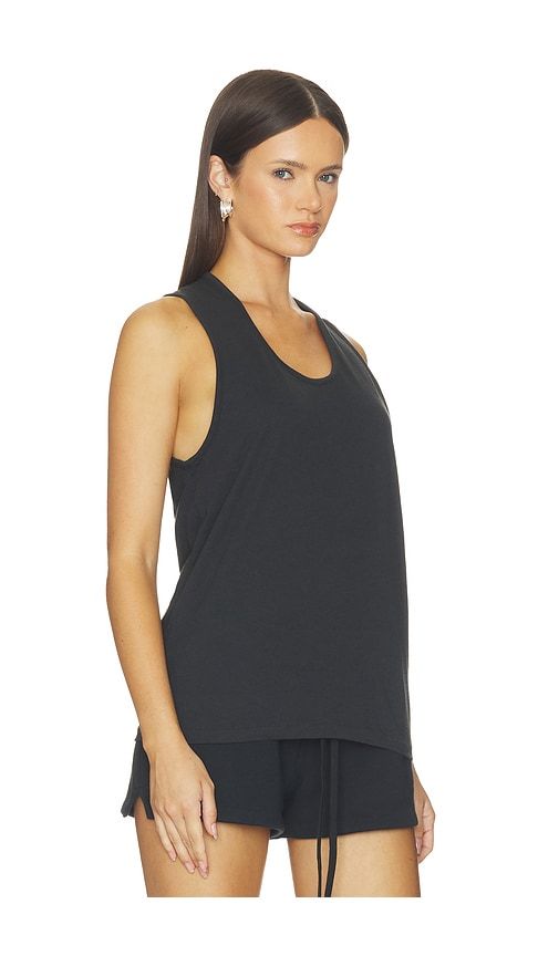Signature Classic Tank in . Taglia L. Also in M, S, XS - Fear of God ESSENTIALS - Modalova