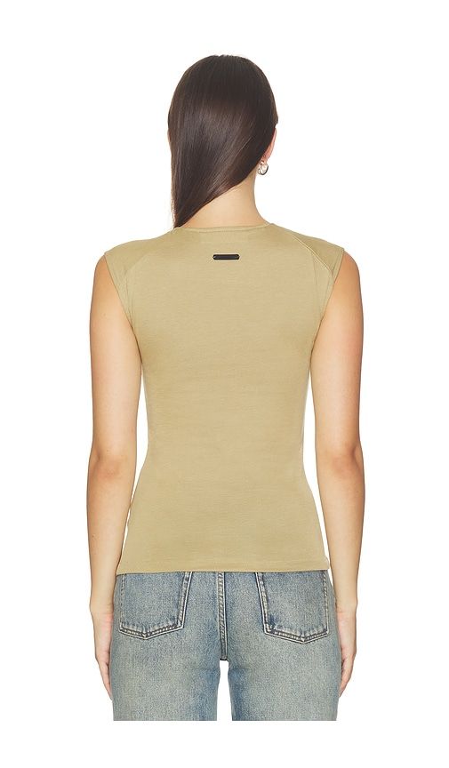 Soft Rib Fitted Tank Top in . Taglia L. Also in M, S, XS - Fear of God ESSENTIALS - Modalova