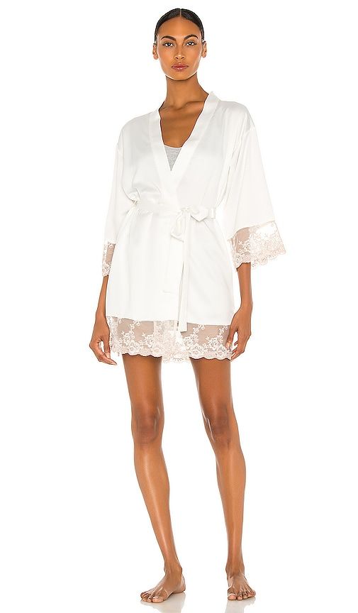 Rosa Kimono in White. - size S (also in M, L) - Flora Nikrooz - Modalova