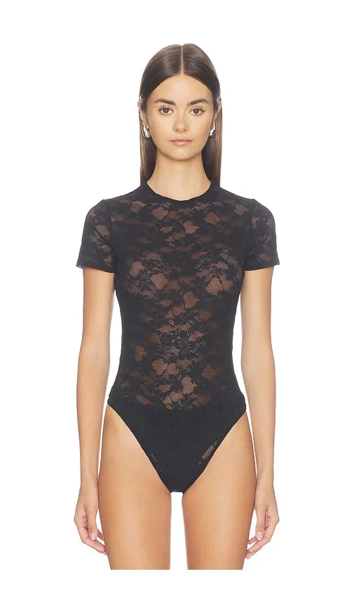 Le Stretch Lace Short Sleeve Bodysuit in . - size M (also in S, XL, XS) - fleur du mal - Modalova