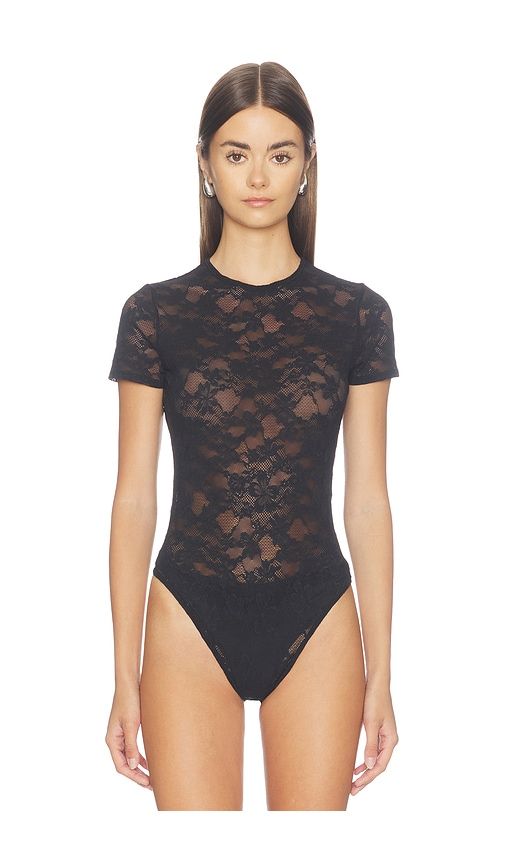 Le Stretch Lace Short Sleeve Bodysuit in . - size M (also in S, XS) - fleur du mal - Modalova
