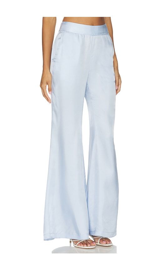 Luxe Twill Flare Pant in Baby Blue. - size 0 (also in 10, 2, 4, 6) - fleur du mal - Modalova