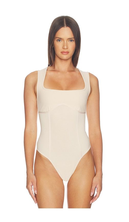 Organic Cotton Scoop Neck Bodysuit in Cream. - size L (also in M, S, XS) - fleur du mal - Modalova