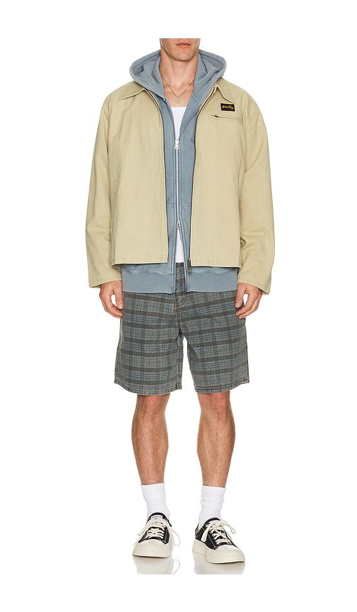 Reynolds 21 Slack Denim Walkshort in . Size 32. Also in 34 - FORMER - Modalova