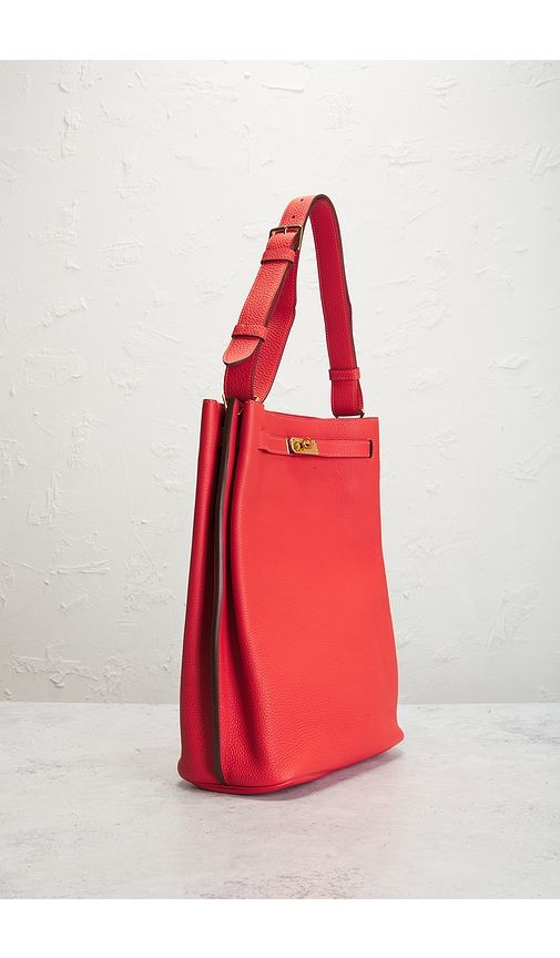 Hermes Togo So Kelly 26 Shoulder Bag in - FWRD Renew - Modalova