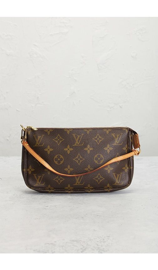 Louis Vuitton Monogram Pochette Accessoires Shoulder Bag in - FWRD Renew - Modalova
