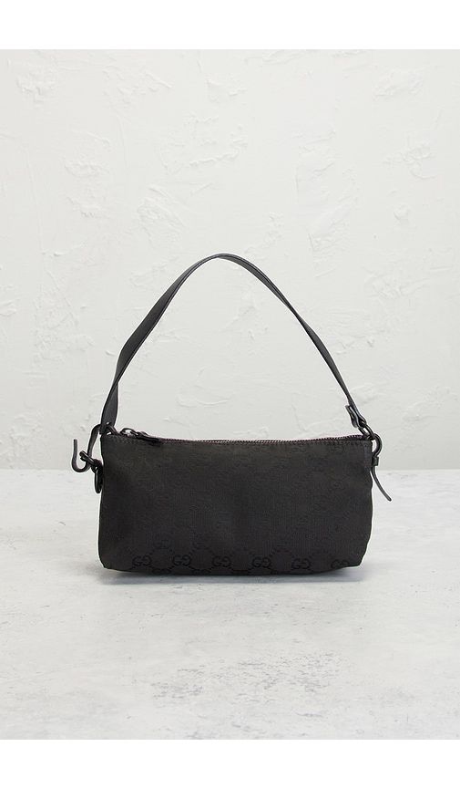 Gucci Vintage Pochette Shoulder Bag in - FWRD Renew - Modalova