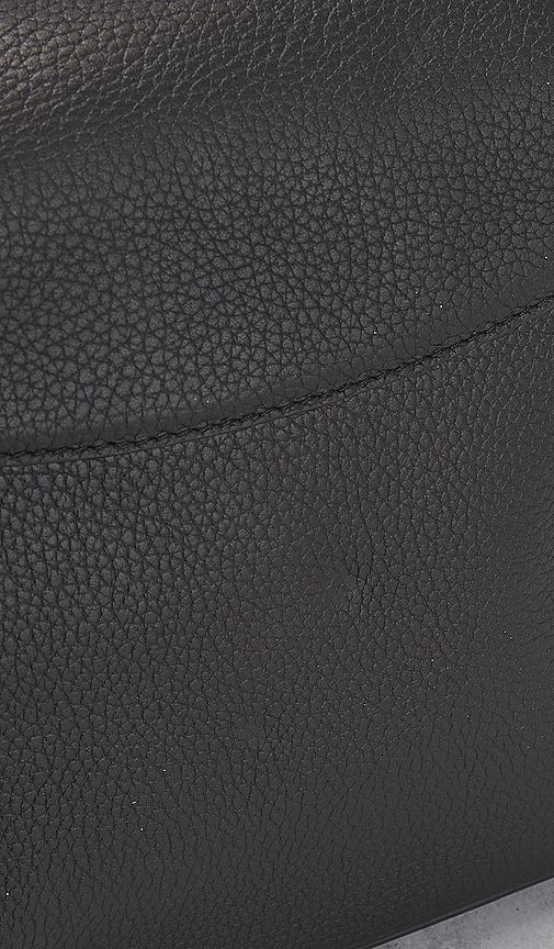 Louis Vuitton Capucines PM Handbag in - FWRD Renew - Modalova